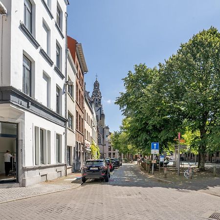 Light Modern Apartment In The Heart Of Antwerpen Exteriör bild
