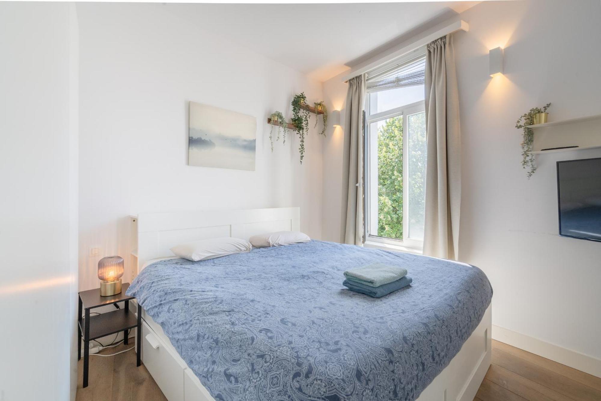 Light Modern Apartment In The Heart Of Antwerpen Exteriör bild