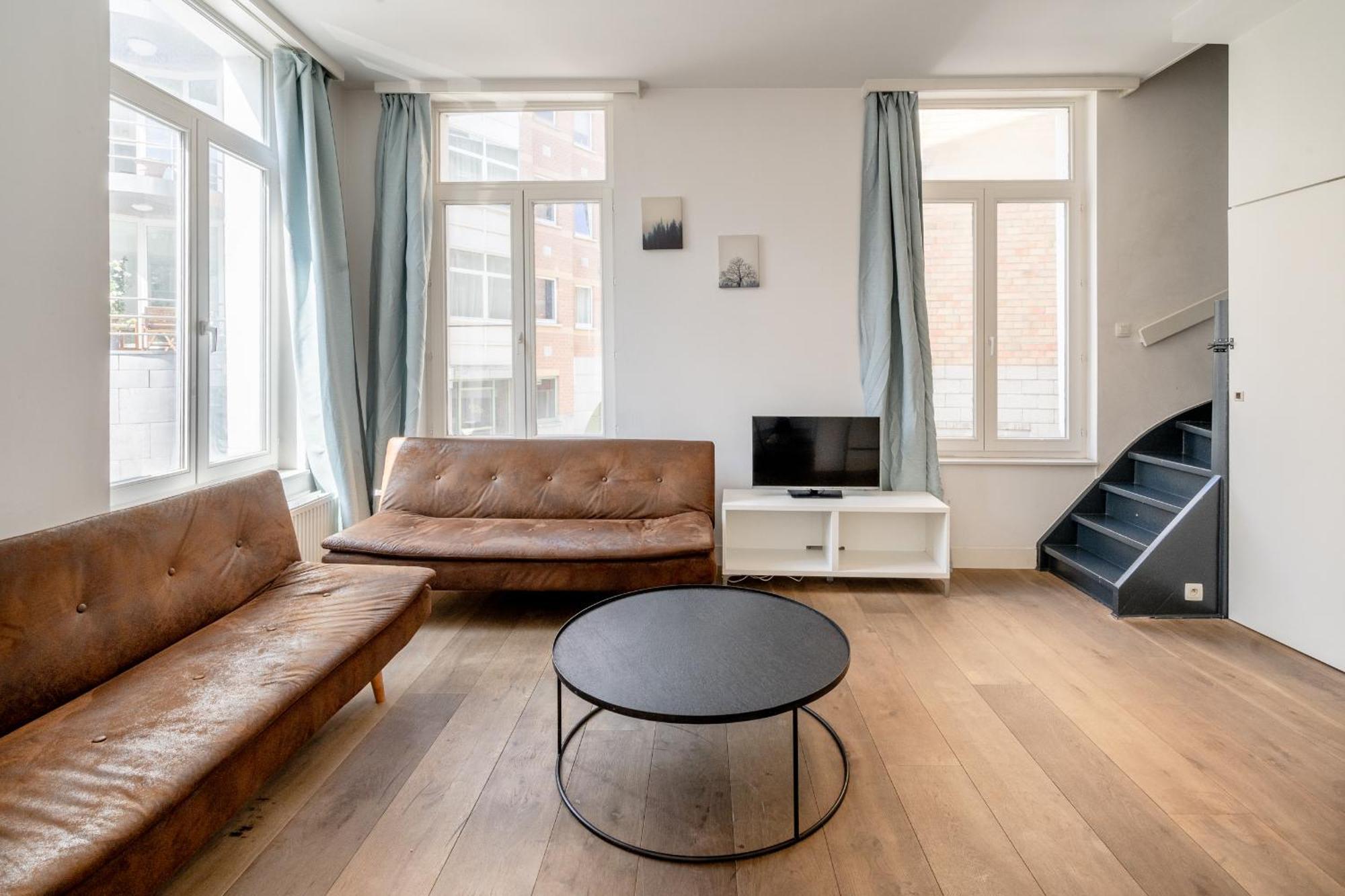 Light Modern Apartment In The Heart Of Antwerpen Exteriör bild