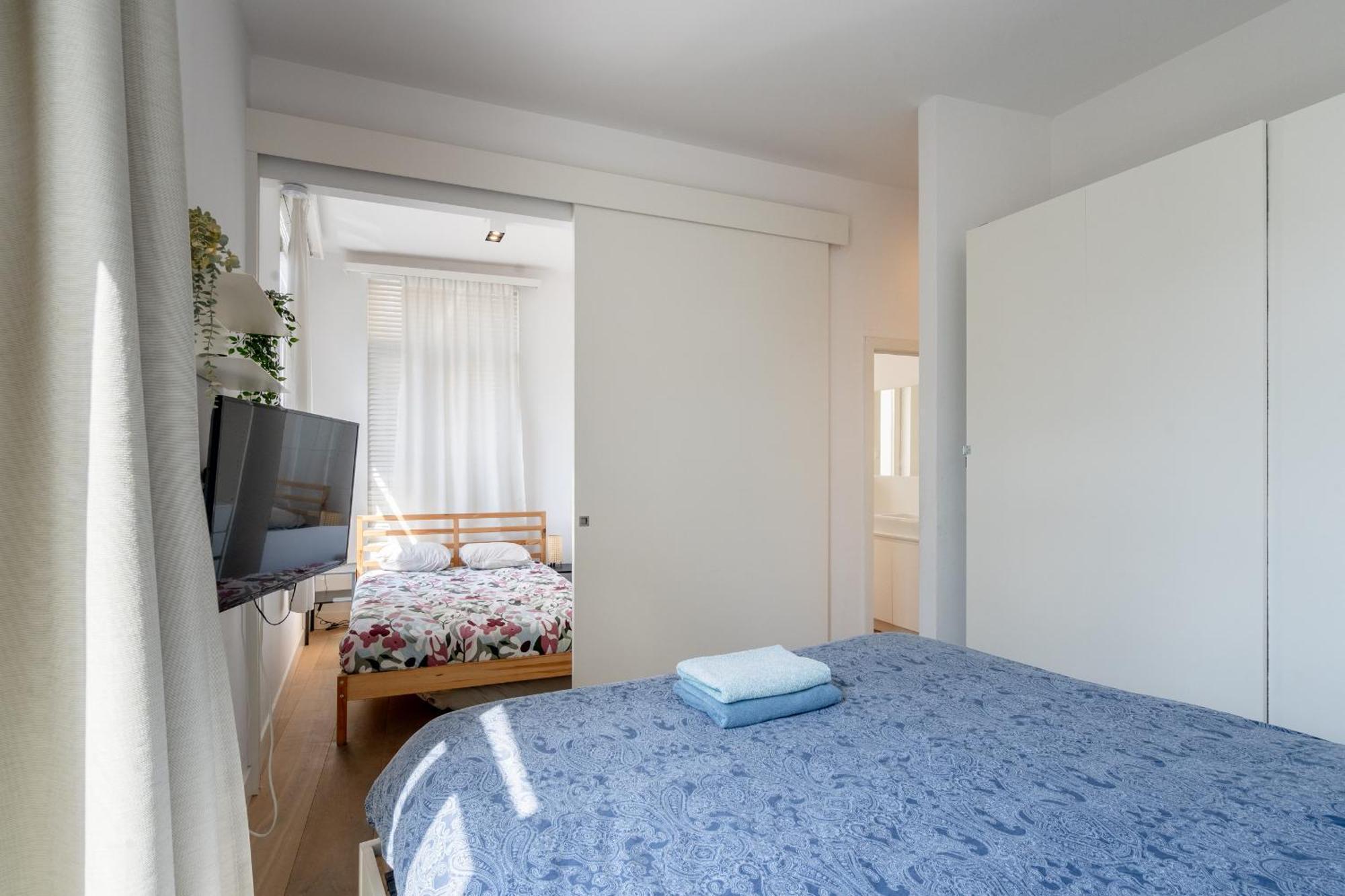 Light Modern Apartment In The Heart Of Antwerpen Exteriör bild